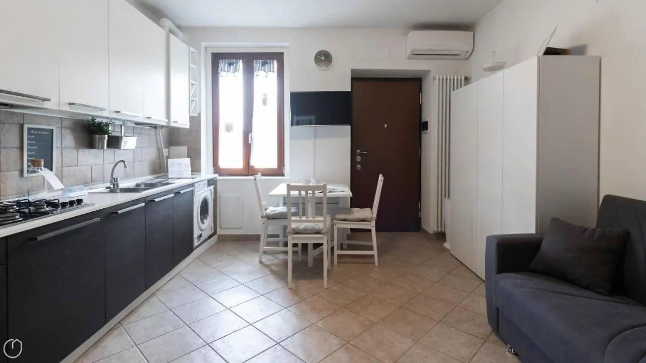 Italianway - Andrea Ponti 1 Daire Milano
